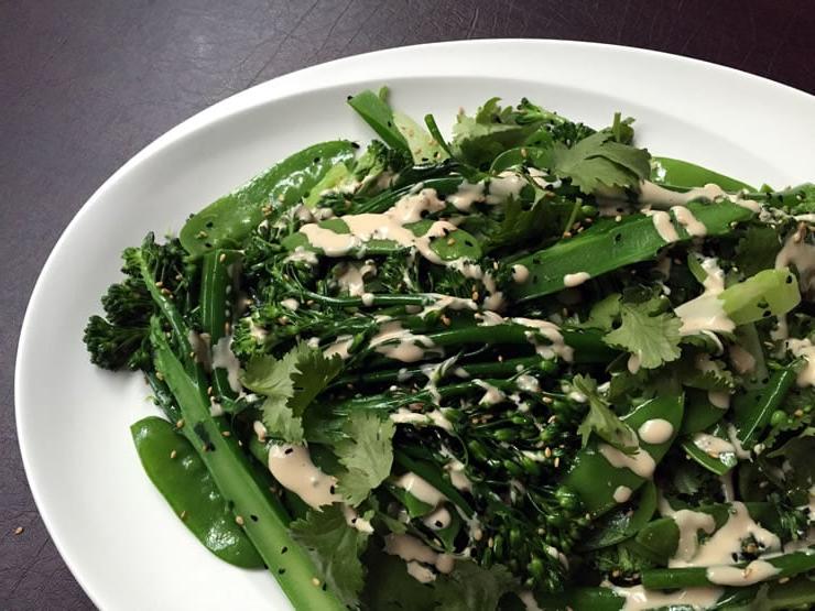 Broccoli Germogliati con Semi di Nigella