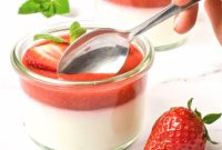 Plant-Based Gluten-Free Coconut Panna Cotta