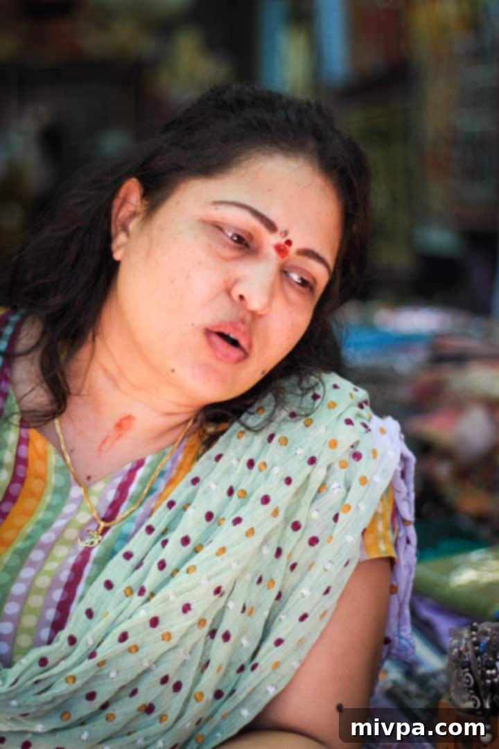 Little India - People in a market setting