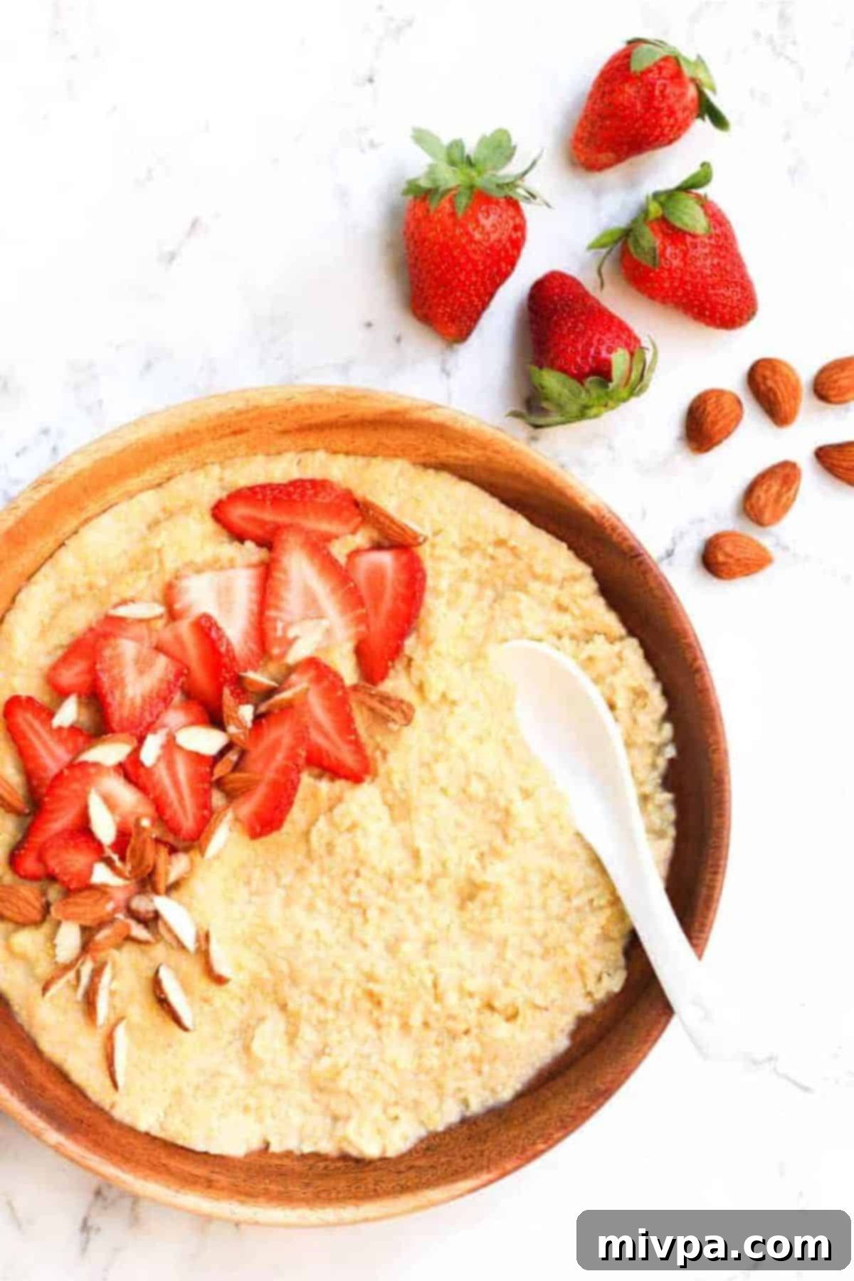 Top down view of a bowl of dairy-free porridge.