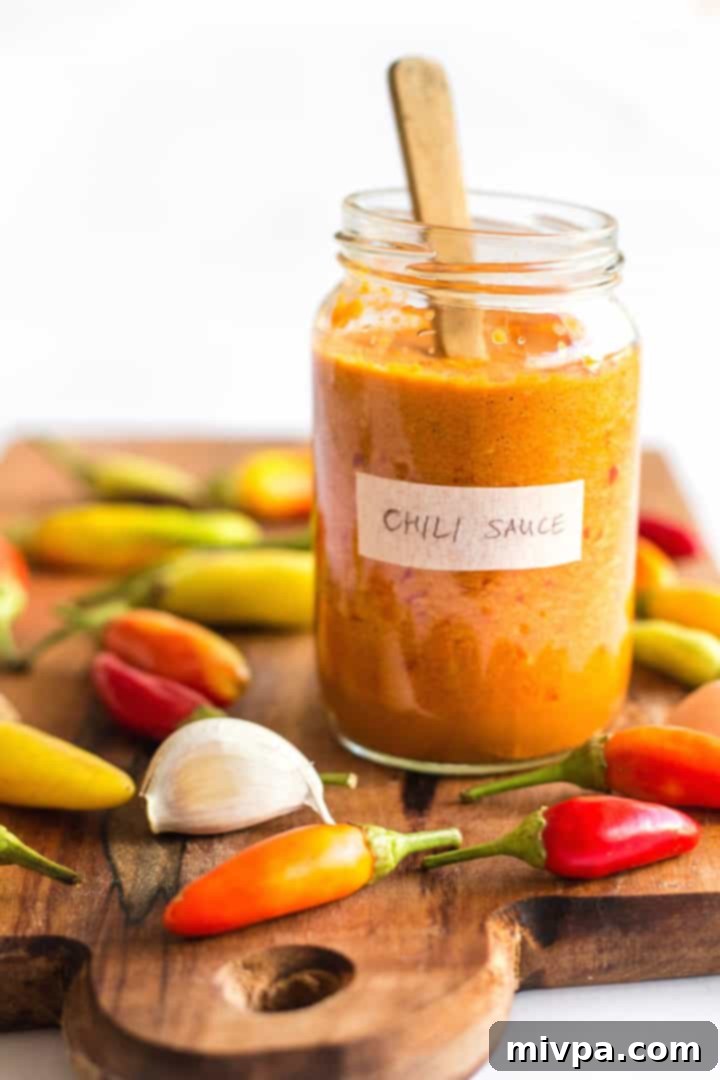Homemade Sriracha Chili Sauce (Gluten-Free, Paleo)