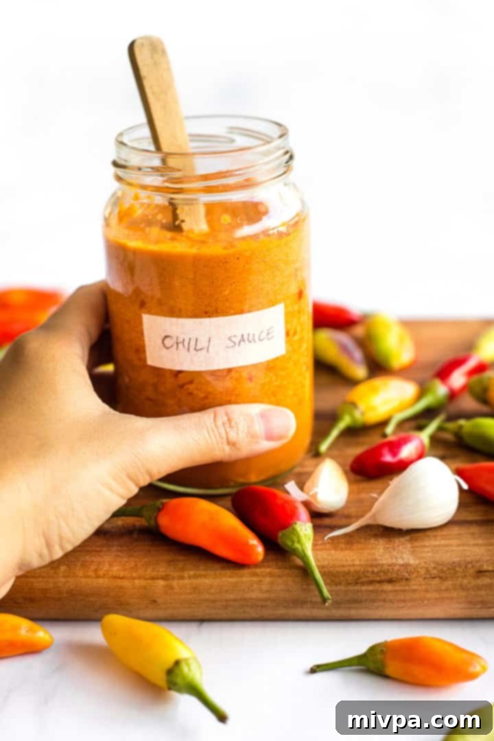 Homemade Sriracha Chili Sauce (Gluten-Free, Paleo)
