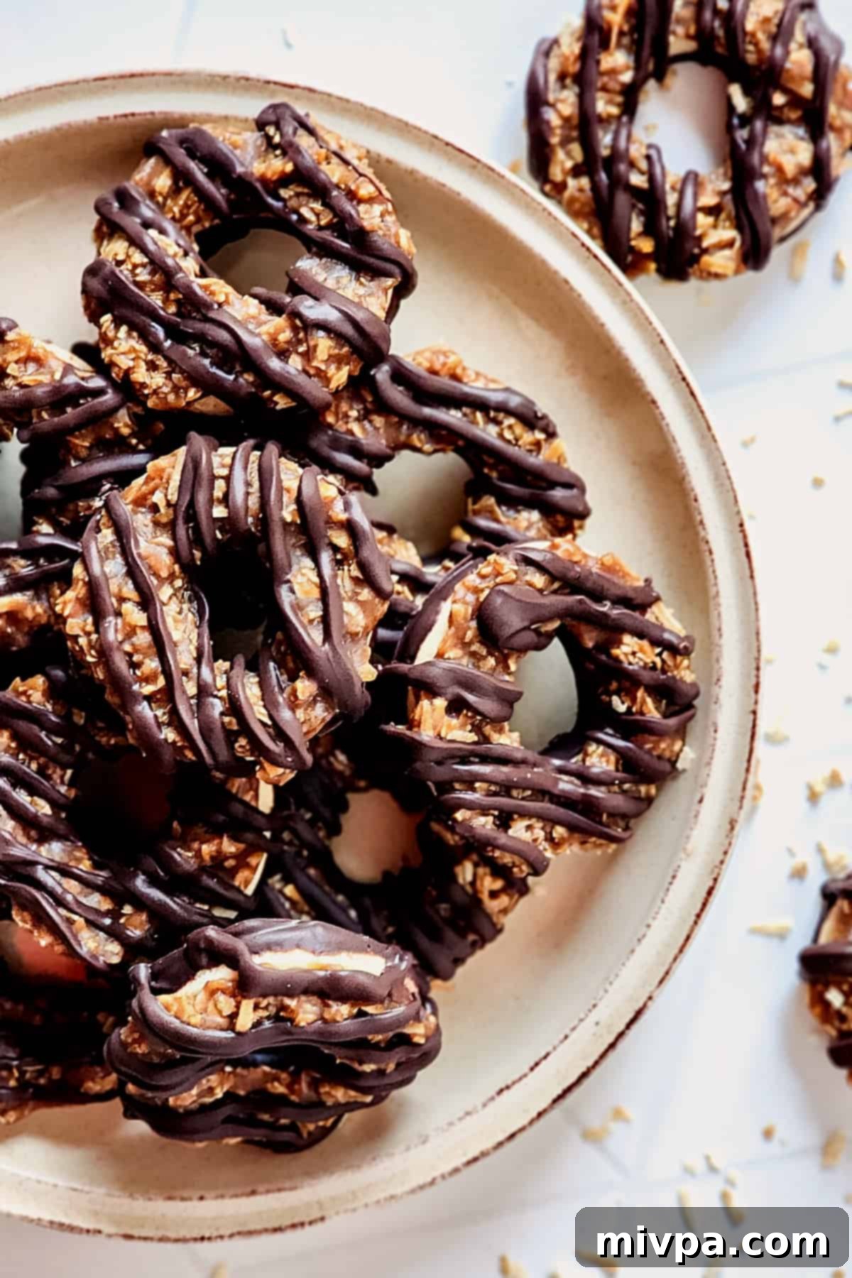 Gluten-Free Samoas Cookies (Dairy-Free) A plate of gluten-free samoas cookies