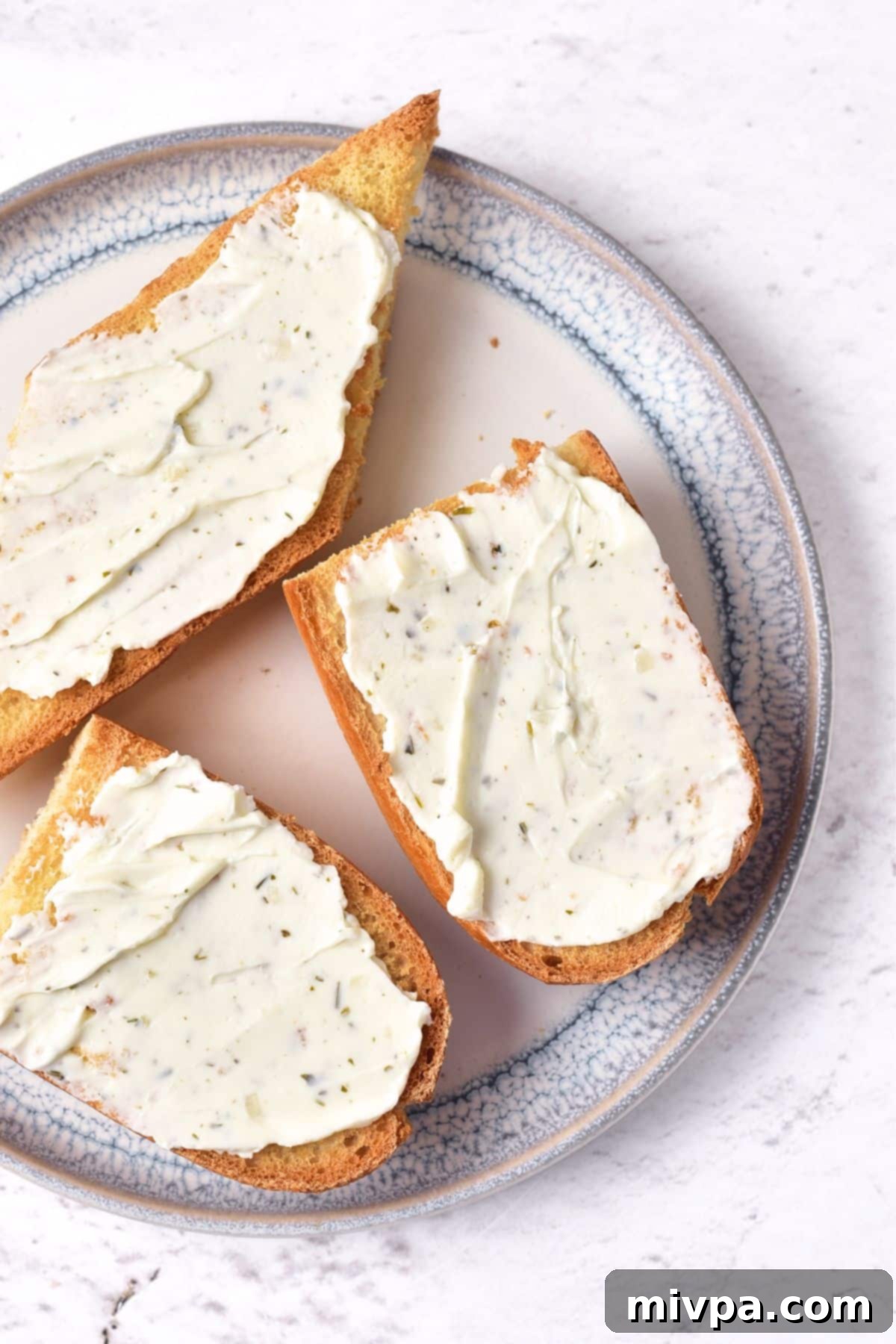 Simple Gluten Free Vegan Bruschetta 2 Cream cheese spread on toasted baguette slices
