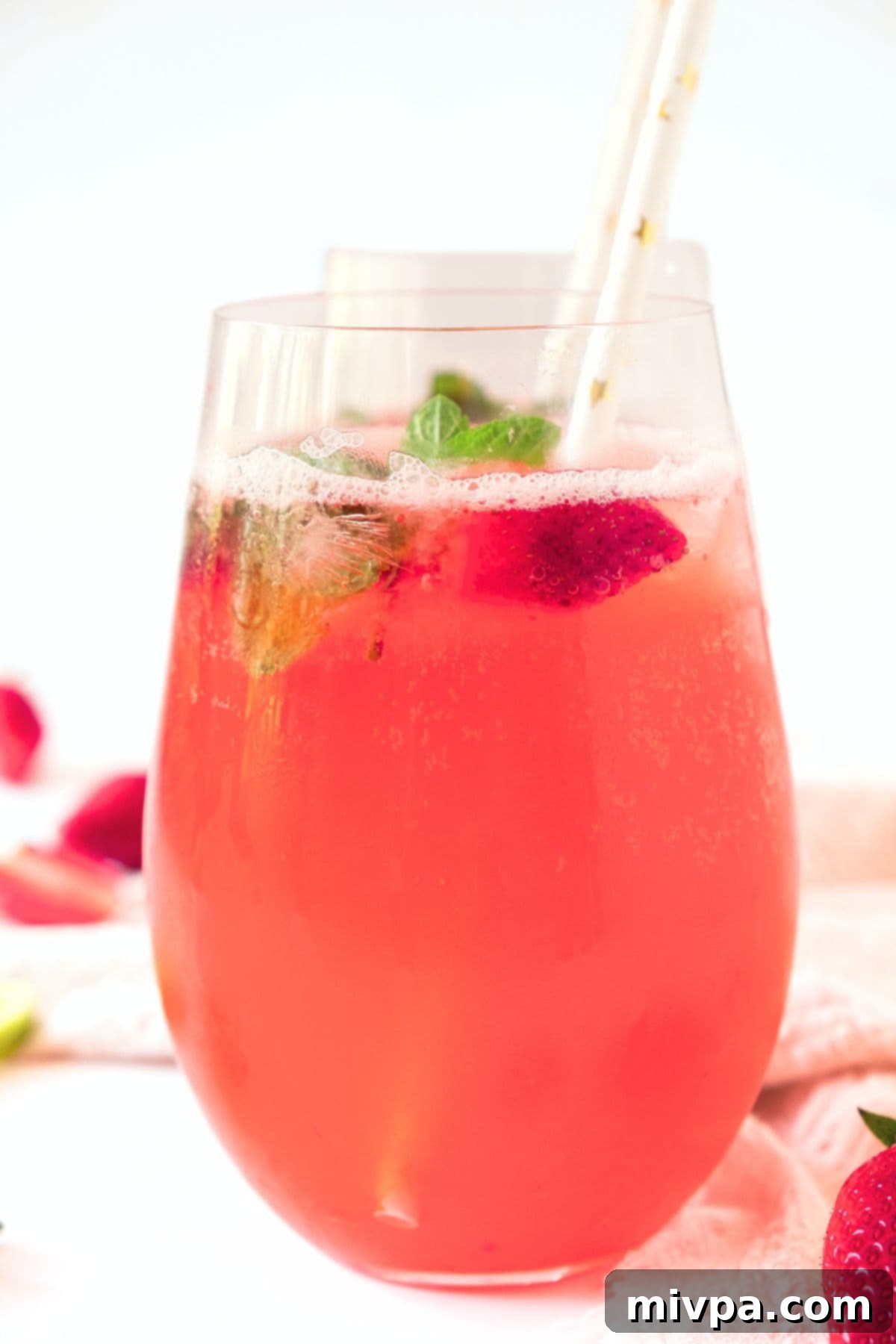 Homemade Strawberry Sparkling Lemonade Glasses of homemade strawberry sparkling lemonade