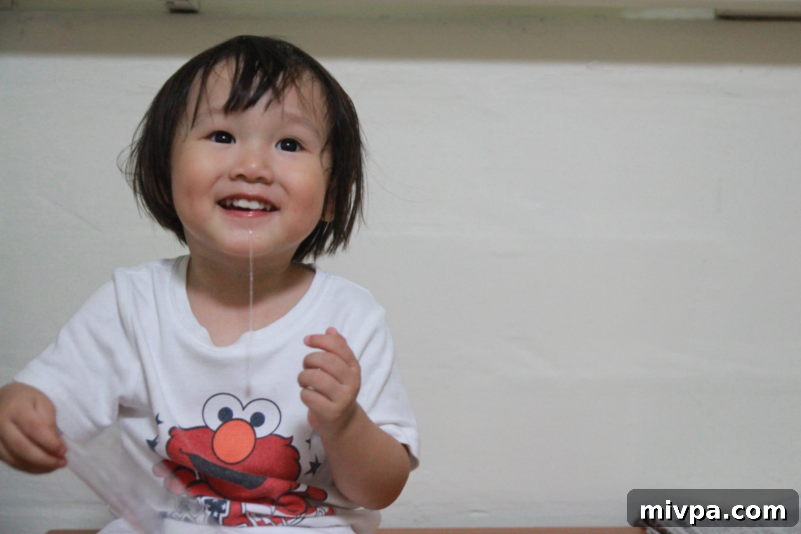 Cousin En Tong playing happily