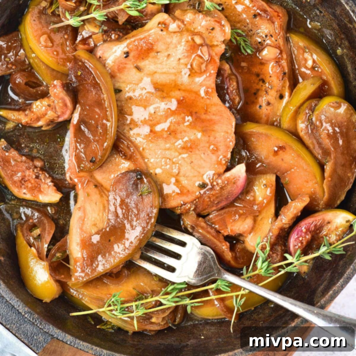 Pan-Seared Apple Pork Harvest 9 featured 53941