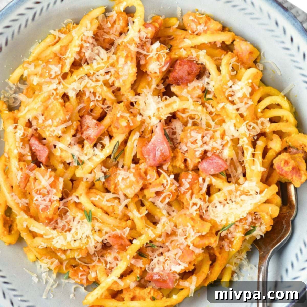 Luxurious Gluten and Dairy Free Pumpkin Carbonara 1 featured 53972